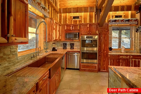 Cabin on the River with Double Fridge and Oven - River Mist Lodge