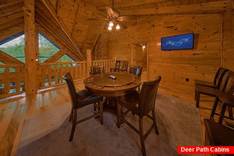 Cabin with 2 Arcade Games and Loft Game Room - Alpine Mountain Lodge