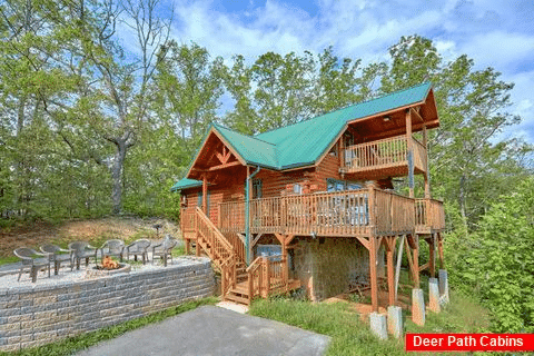 Gatlinburg 2 Bedroom cabin with Fire Pit - Angel's Landing