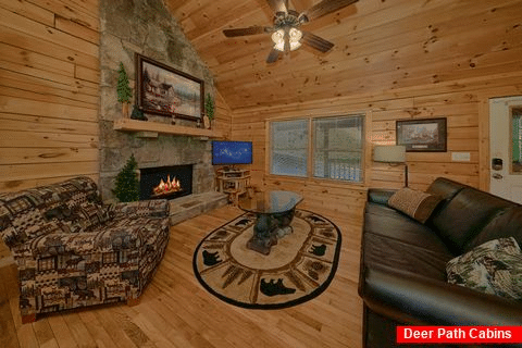 2 Bedroom Cabin in Arrowhead Resort - A Cozy Cabin