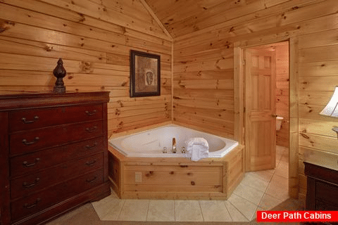 7 Bedroom Cabin with 2 Jacuzzi Tubs in bedrooms - Smoky Mountain Lodge