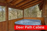 Spacious 3 Bedroom Cabin Sleeps 8 with Hot Tub