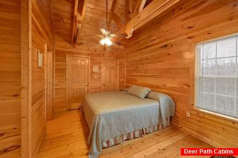 Premium 2 Bedroom Cabin with King Bed - Heaven's Gift