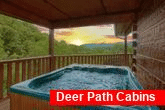 Spacious 2 Bedroom Cabin with Private Hot Tub