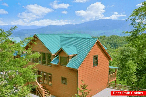 Premium Gatlinburg Cabin Rental with Views - Amazing Views to Remember