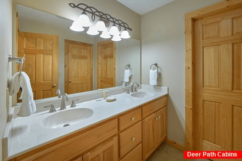 Private bathroom with Jacuzzi Tub in Cabin - Majestic Point Lodge