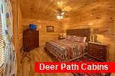 Luxury Cabin with King Bed Sleeps 18