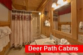 2 Bedroom cabin with Private Master Bathroom