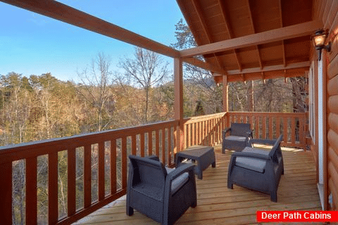 Pigeon Forge 2 Bedroom Cabin Sleeps 8 - Serenity