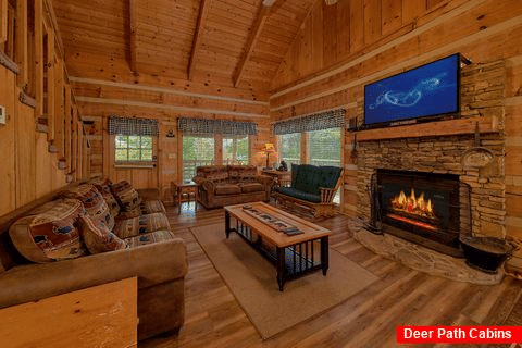 Cozy 1 bedroom cabin with wood burning fireplace - All By Grace