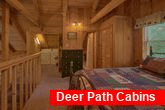 1 bedroom cabin with 2 King Beds