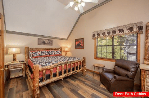 Master Bedroom with Queen Bed and Flatscreen TV - Appalachian Bear Den