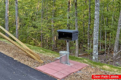 3 Bedroom Cabin with Charcoal Grill - Almost Paradise