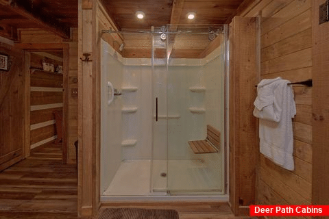 Master Bathroom with Shower - Bear Cove Escape