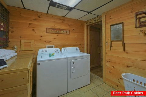 Washing Machine and Dryer - Bear Cove Escape