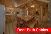 Rustic 2 Bedroom Cabin with Dining Table 