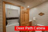 3 Bedroom Cabin with Washer and Dryer