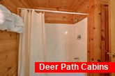 Luxurious 4 Bedroom 3 1/2 Bath Cabin Sleeps 14