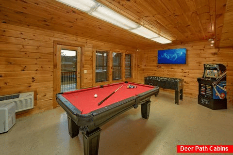 Lower Level Game Room with Pool Table - Tranquility