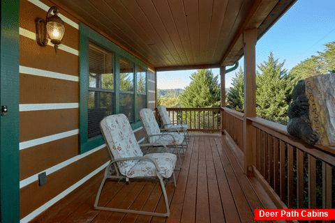 4 Bedroom Cabin with Covered Front Porch - Tranquility