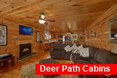 Spacious 4 Bedroom 3 Bath Cabin Sleeps 8