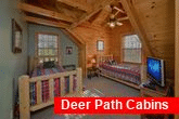 Beautiful 5 Bedroom Cabin Sleeps 20