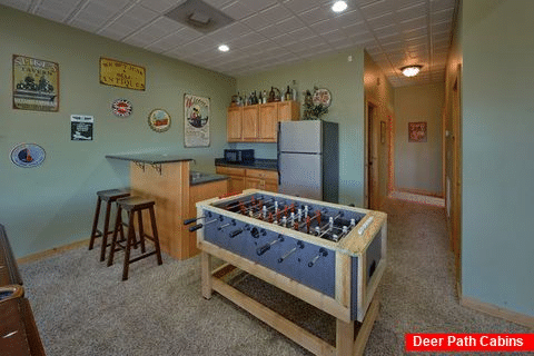 Foos Ball Table 5 Bedroom Cabin Sleeps 20 - Mystic Ridge