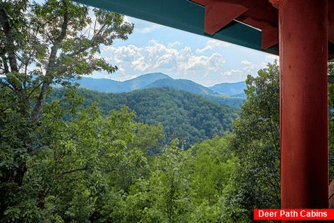 5 Bedroom Cabin Sleeps 20 with View - Mystic Ridge