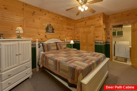 Wears Valley 2 Bedroom 3 Bath Cabin Sleeps 6 - Dancing Bear VII