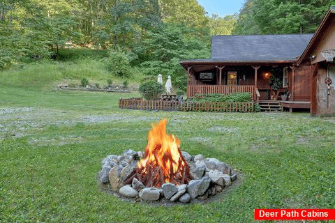 Fire Pit Secluded 2 Bedroom 2 Bath Sleeps 8 - Can't Bear To Leave