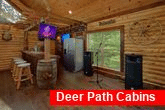 Luxury 5 Bedroom Cabin with Karaoke