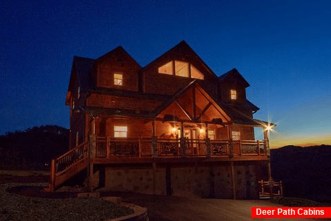 Featured Property Photo - Smoky Bear Lodge