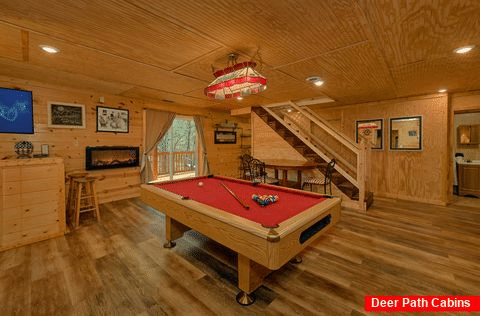 Game Room wth Pool Table 3 Bedroom - Majestic Heights