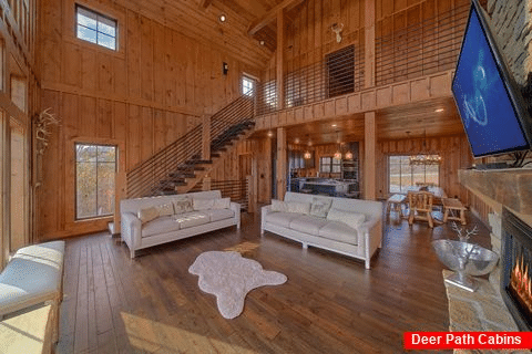 Luxury 4 Bedroom Cabin with Indoor Pool - Sunshine Mountain Vista