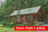 2 bedroom cabin with hot tub and Fire Pit