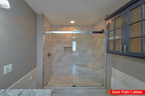 Master bathroom with walk-in shower - Waldens Creek Oasis