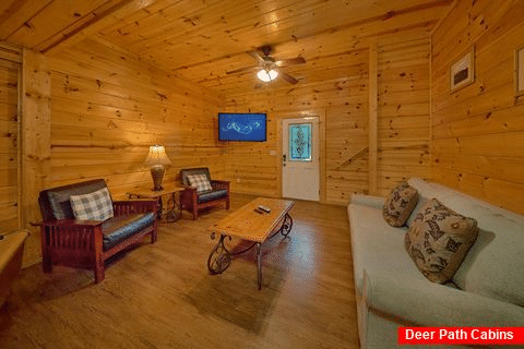 4 bedroom Pigeon Forge cabin that sleeps 12 - Cuddly Critters