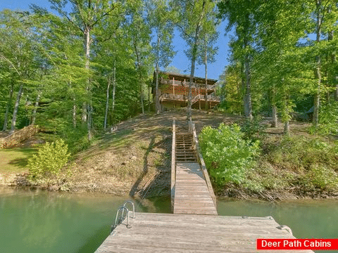 Deck Overlookig Douglas Lake 2 Bedroom - Douglas Dream