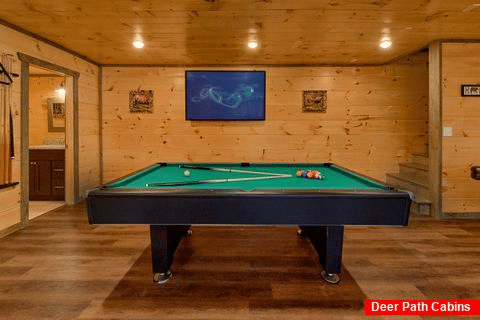 Arcade , Pool Table, Air Hockey, Skeet Ball - Gatlinburg Hideaway