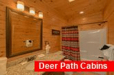 Gatlinburg 3 Bedroom Cabin Sleeps 10