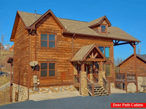 Gatlinburg 3 Bedroom Cabin Sleeps 10 - Smoky Vista Lodge