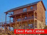 Gatlinburg 3 Bedroom Cabin Sleeps 10