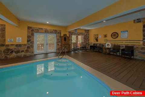 8 Bedroom Sleeps 22 in Black Bear Resort - Pool and a Theater Lodge