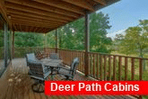 Lots of Outdoor Seating 5 Bedroom Cabin 