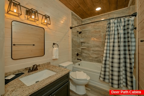 3 Full bathrooms in Pigeon Forge rental cabin - Skyscraper