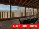 5 Bedroom Sleeps 14 Coveered Deck with Swing 