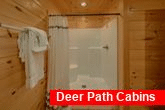 5 bedroom Cabin with Walk in Showers 