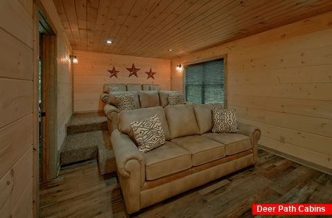 4 bedroom luxury cabin with Theater Room - Never Gonna Leave