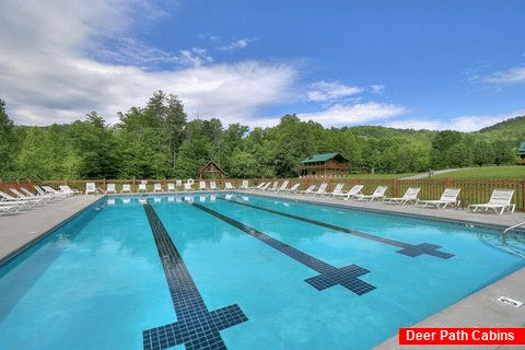 Honeysuckle Meadows Resort Pool - Hidden Fantasy Cabin