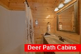 4 private bathrooms in 4 bedroom rental cabin